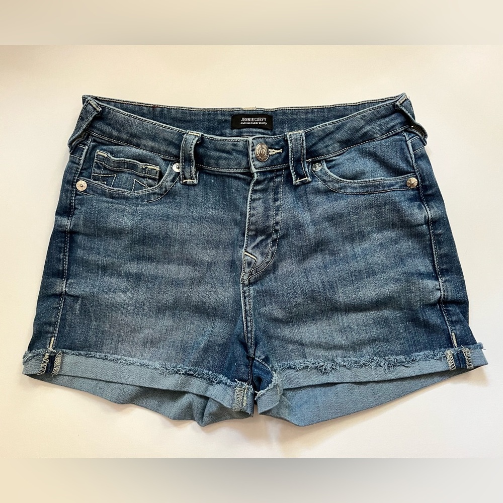 True Religion Jennie Curvy midrise jean shorts, size 29